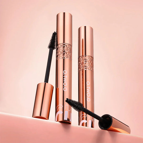 O.TWO.O Curly Ultra Bushy 5D Waterproof Mascara