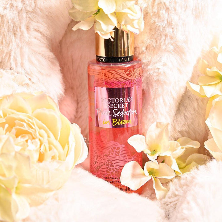 Victoria's Secret Pure Seduction in Bloom Fragrance Mist :- 250ml - BlushyLady